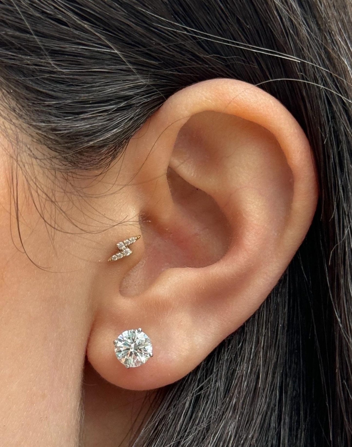 Lab Grown Diamond Stud Earrings Pair in 18K Gold – Available in 1 to 3 Carat Sizes.