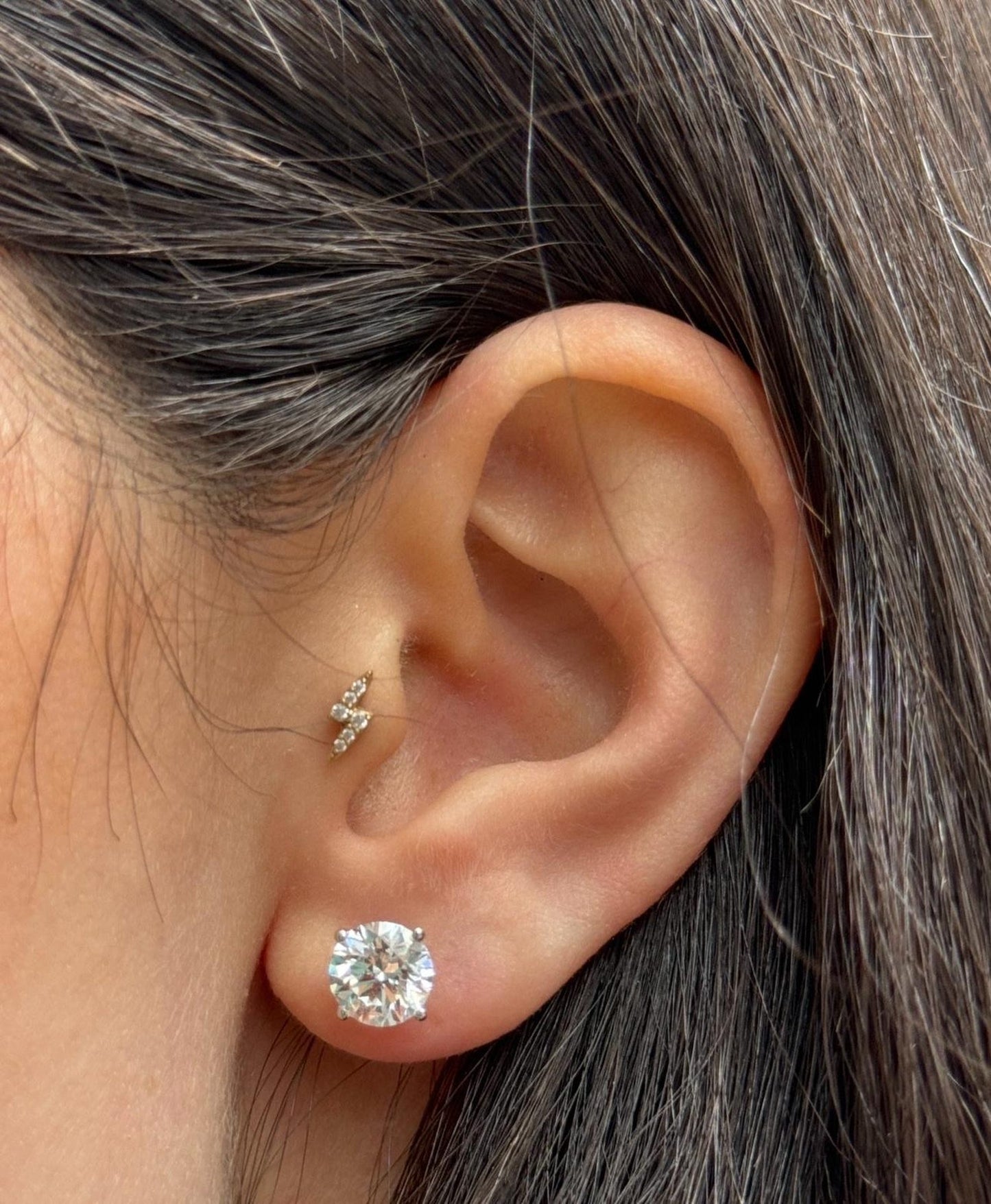 Lab Grown Diamond Stud Earrings Pair in 18K Gold – Available in 1 to 3 Carat Sizes.